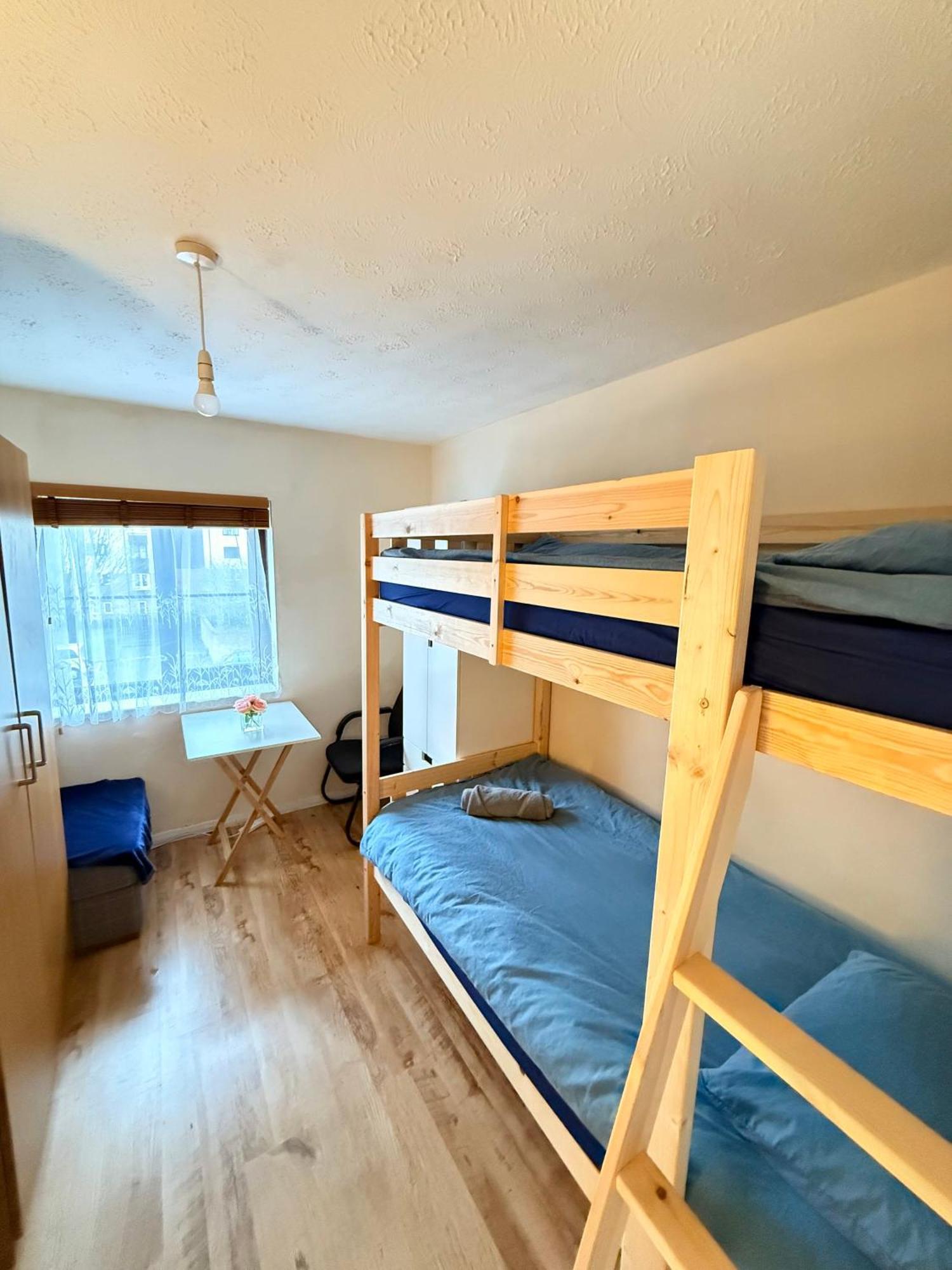 Отель Wembley House Лондон Экстерьер фото